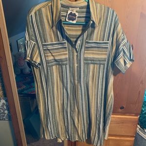 Shirt dress with colorful print